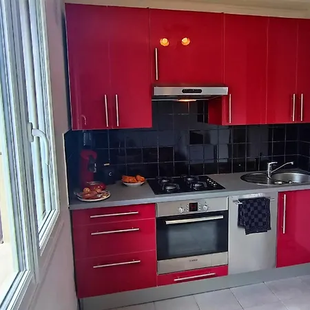 Appartement Appart Spacieux A 5 Min Du Tram Avec Parking Prive Caen